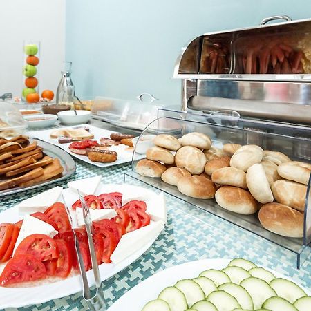 Daisy Hotel Plános Zewnętrze zdjęcie