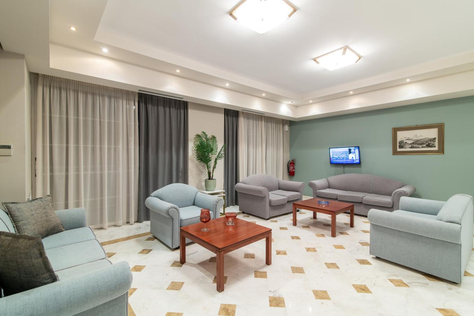 Daisy Hotel Plános Zewnętrze zdjęcie
