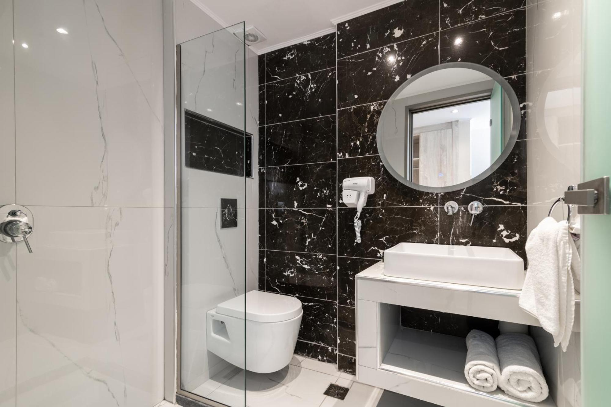 Daisy Hotel Plános Zewnętrze zdjęcie
