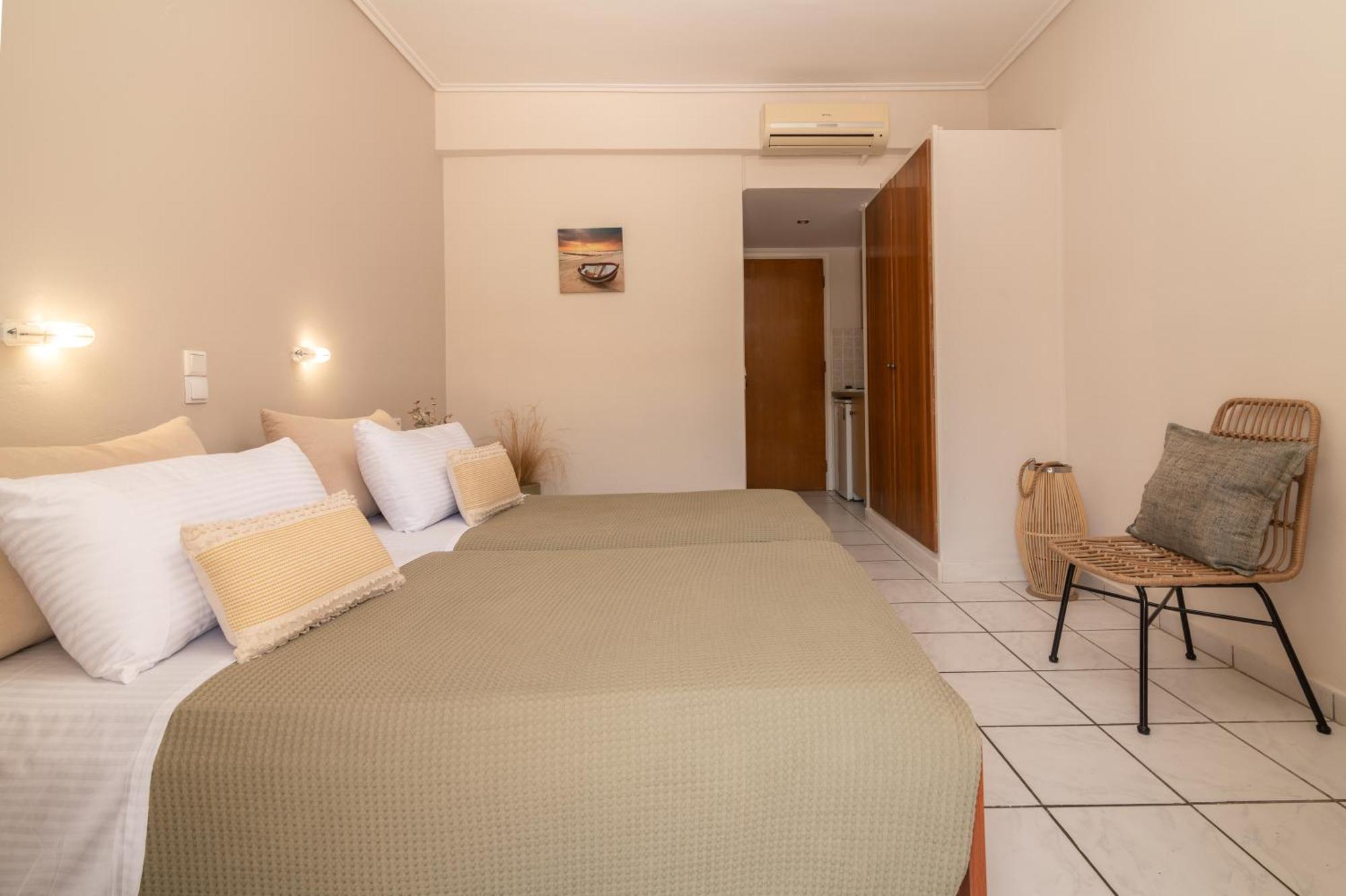 Daisy Hotel Plános Zewnętrze zdjęcie